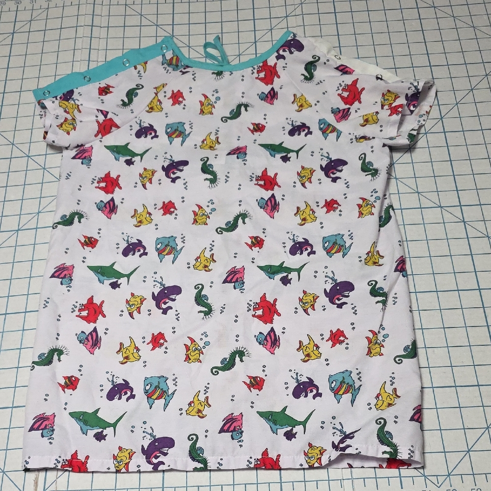 Pediatric Patient Gown, Fun Fish, Medium By Phoenix Textiles, Gently Preloved